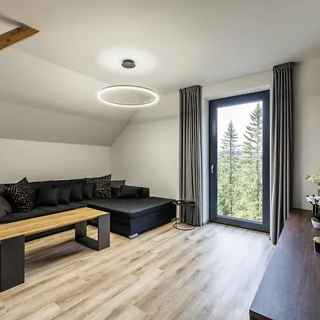 Easyhomes *